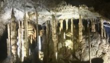 Grotten von Han